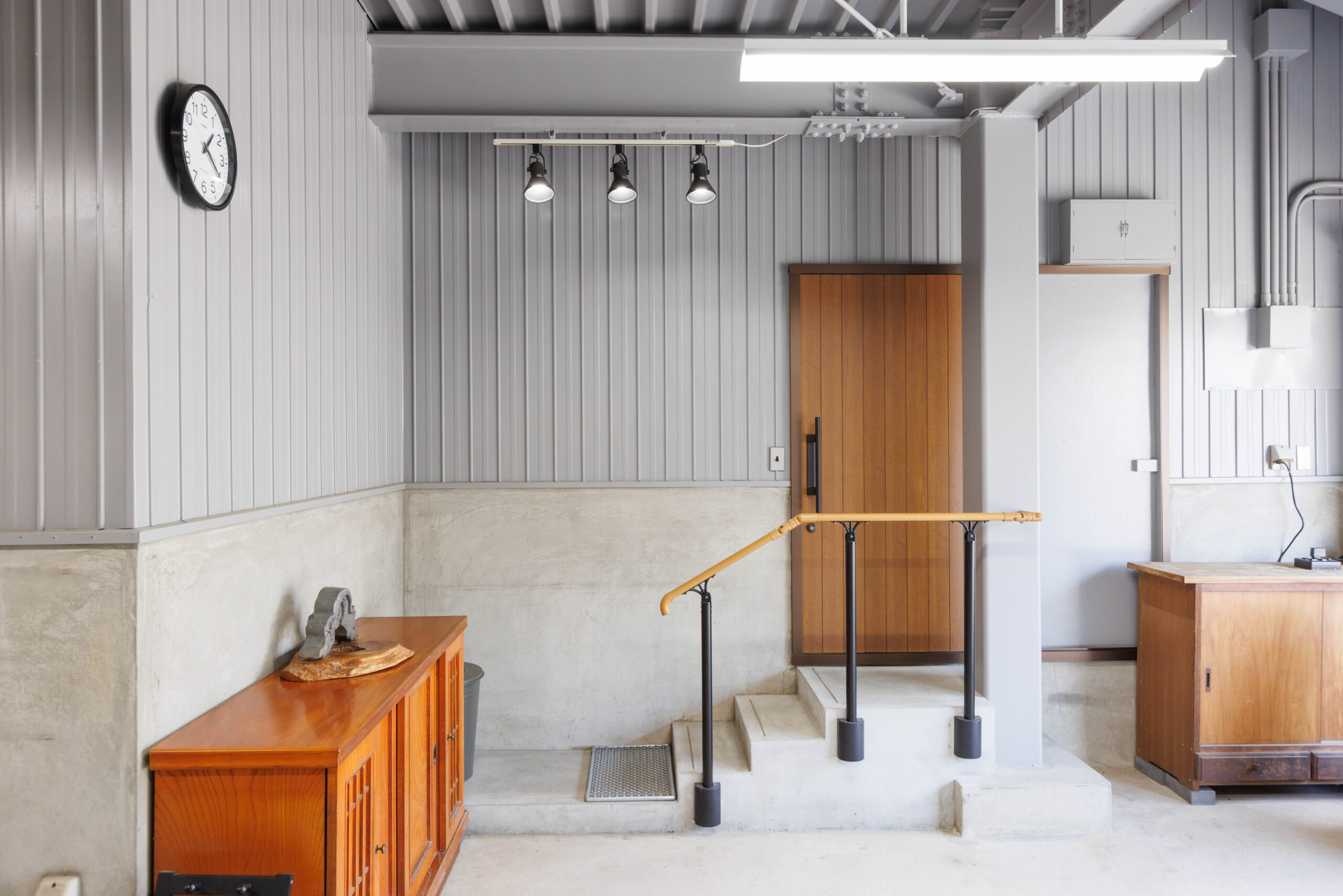 高浜市H様邸_裏口リフォーム